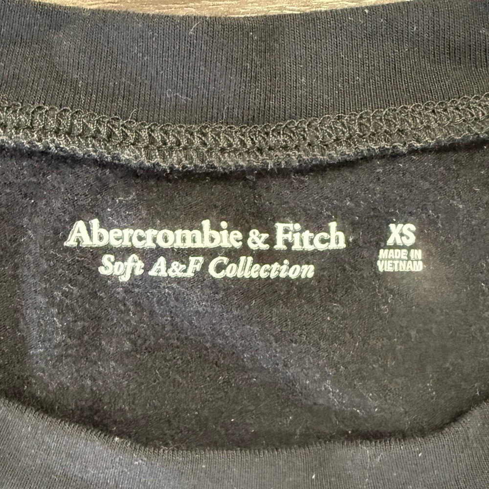 Y2K 2010 Abrcrombie & Fitch long sleeve black crop top XS - Picture 8 of 9